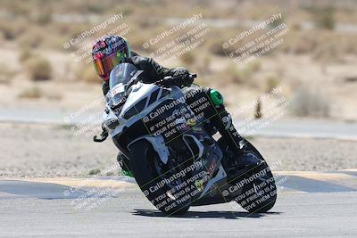 media/Oct-02-2025-Racers Edge (Thu) [[2c91cb6ab3]]/3-B Group/Session 3-Turn 16 (12pm)/